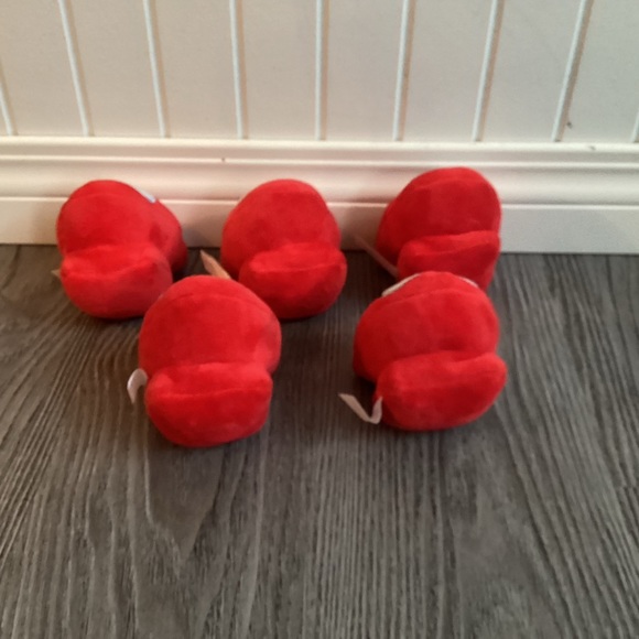 5pc Among Us Dog Squeaky Toys 🔥HP🔥 - Picture 3 of 4